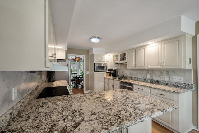 1080 Deleisseline Boulevard, Mount Pleasant, SC 29464