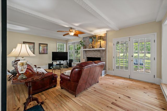 1080 Deleisseline Boulevard, Mount Pleasant, SC 29464