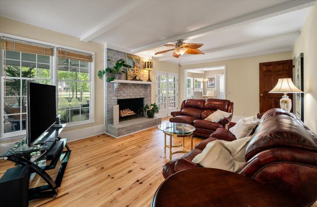 1080 Deleisseline Boulevard, Mount Pleasant, SC 29464