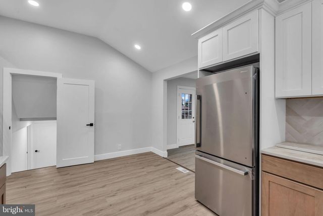 11 PLEASANT VALLEY DR, West Deptford, NJ 08096