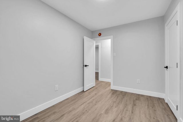 11 PLEASANT VALLEY DR, West Deptford, NJ 08096