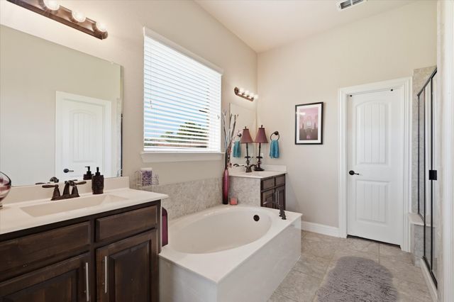 4025 Dalton Drive, Rowlett, TX 75089