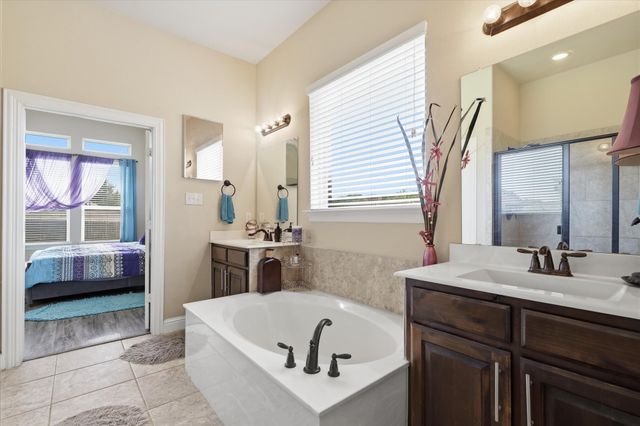 4025 Dalton Drive, Rowlett, TX 75089