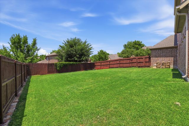 4025 Dalton Drive, Rowlett, TX 75089
