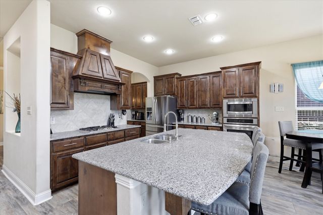 4025 Dalton Drive, Rowlett, TX 75089