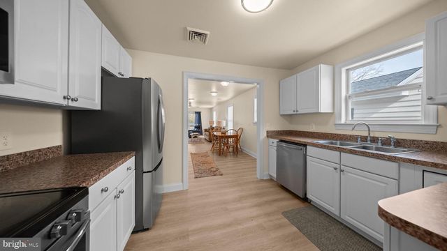 108 CAMDEN AVE, Fruitland, MD 21826