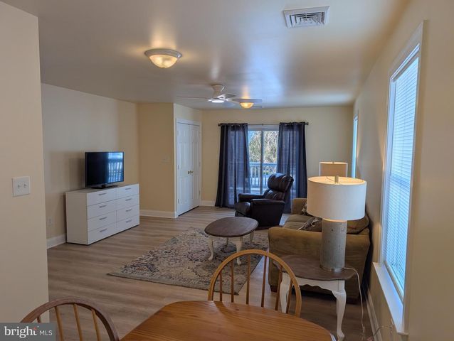 108 CAMDEN AVE, Fruitland, MD 21826