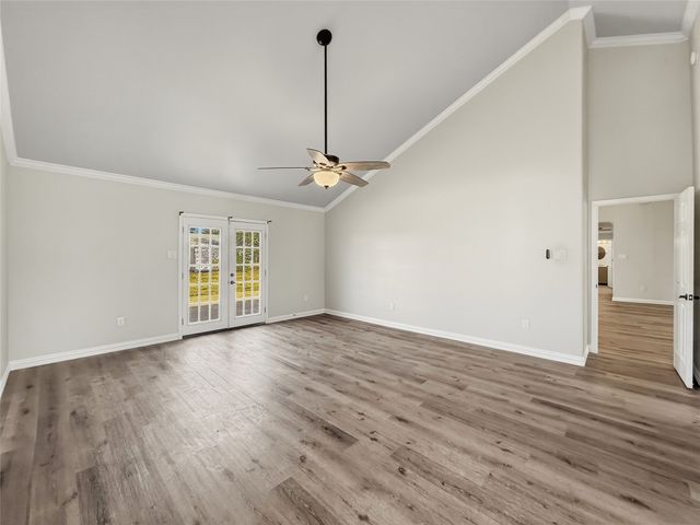 130 Lamar Street, Sulphur Springs, TX 75482