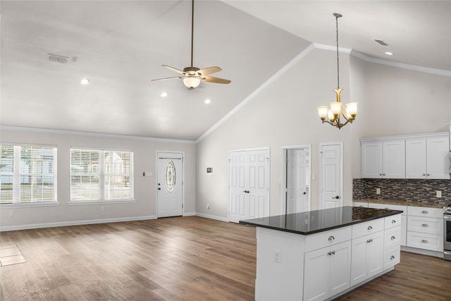 130 Lamar Street, Sulphur Springs, TX 75482