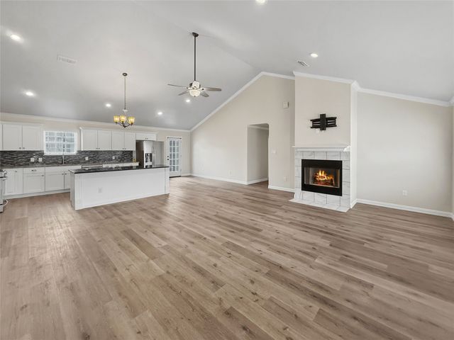 130 Lamar Street, Sulphur Springs, TX 75482