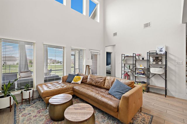212 Estima CT, Liberty Hill, TX 78642