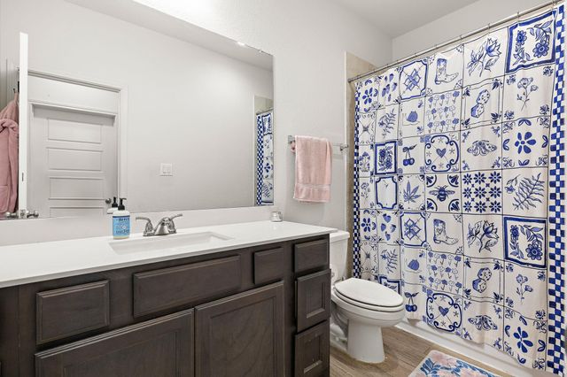 212 Estima CT, Liberty Hill, TX 78642