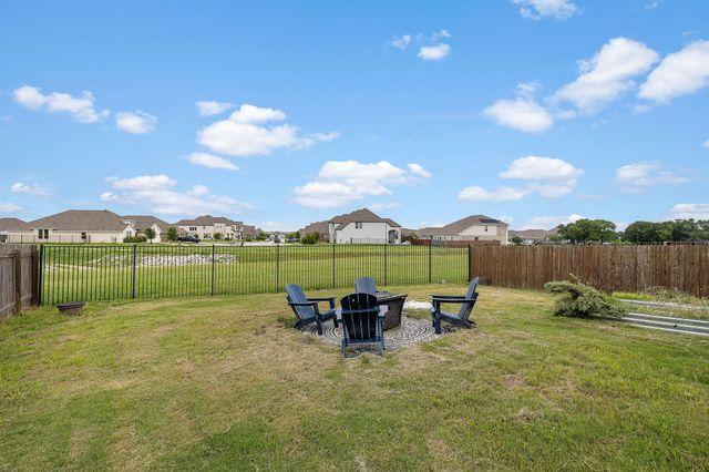 212 Estima CT, Liberty Hill, TX 78642