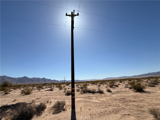 87630 Amboy Road, 29 Palms, CA 92277