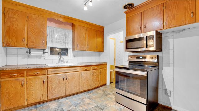 74 Dunn Street, Rochester, NY 14621
