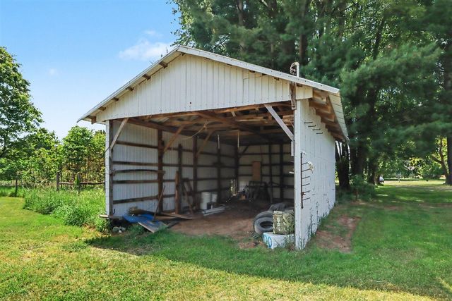 17650 Heimbach Road, Three Rivers, MI 49093