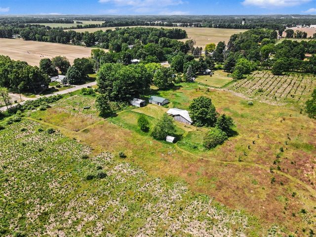 17650 Heimbach Road, Three Rivers, MI 49093