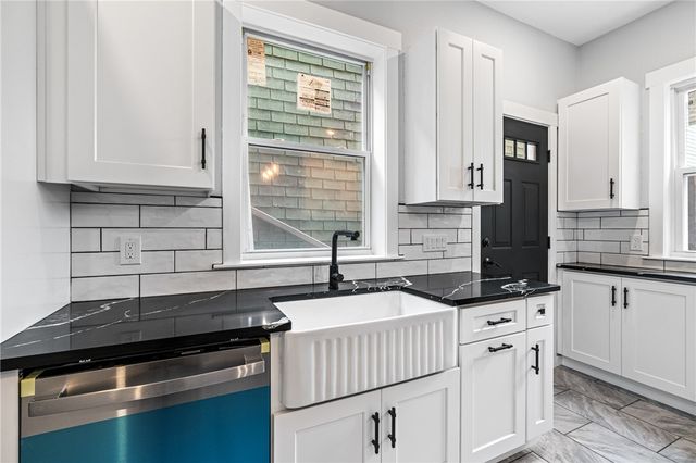 833 Spring Garden Ave, Spring Garden, PA 15212