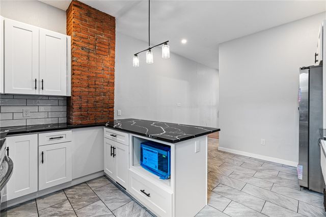 833 Spring Garden Ave, Spring Garden, PA 15212