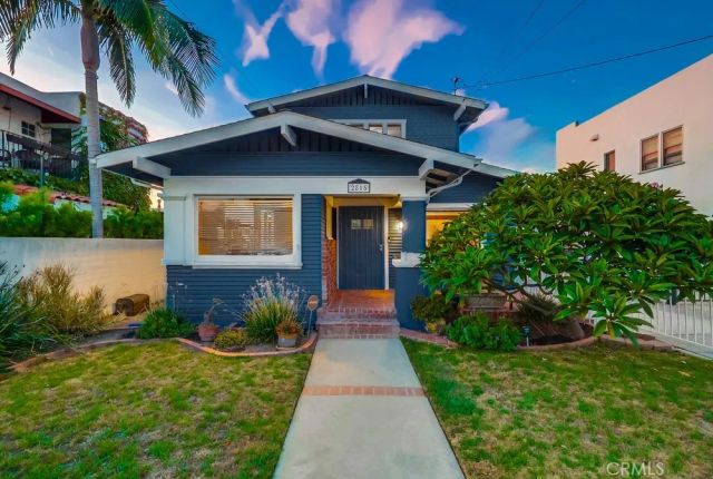 2815 E 5th Street, Long Beach, CA 90814