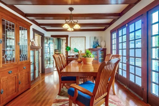 2815 E 5th Street, Long Beach, CA 90814