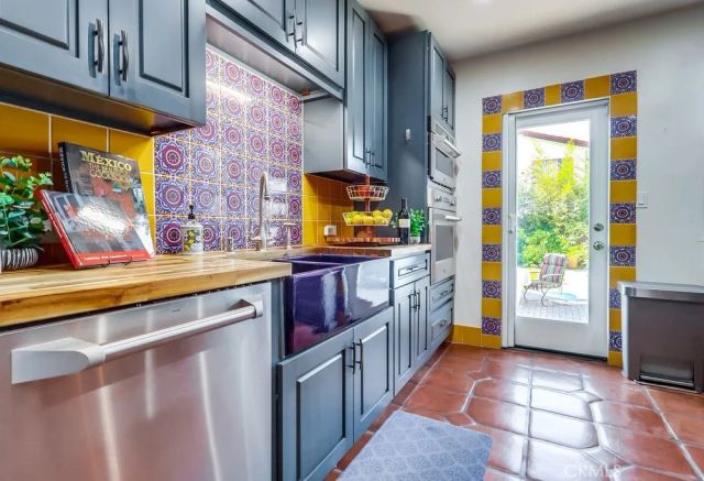 2815 E 5th Street, Long Beach, CA 90814