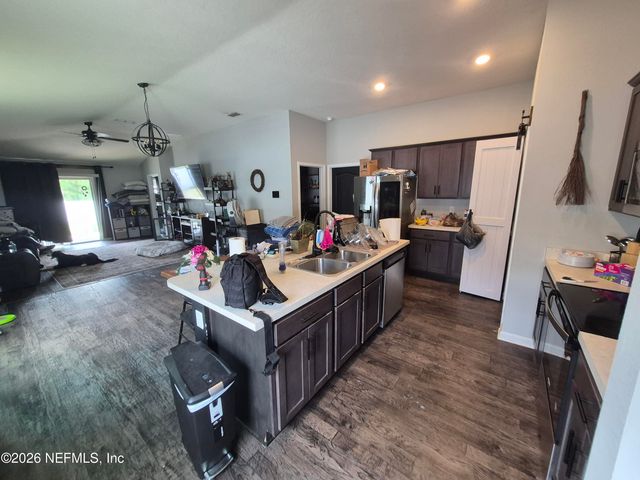6146 BUCKING BRONCO Drive, Jacksonville, FL 32234