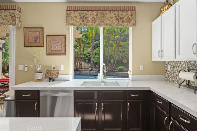 785 Via Blairo, Corona, CA 92879
