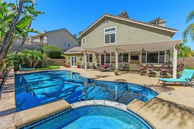 785 Via Blairo, Corona, CA 92879