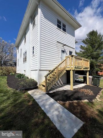 200 S ORCHARD DR, Purcellville, VA 20132