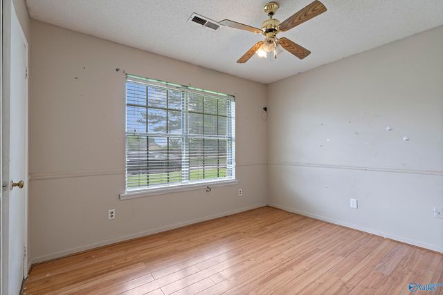 3113 Farmington Road, Decatur, AL 35603