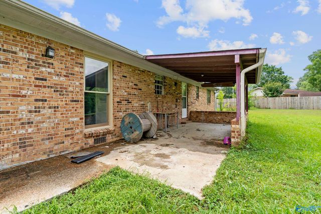 3113 Farmington Road, Decatur, AL 35603