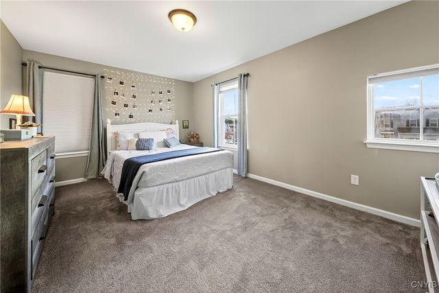 29 Naylor Circle, Van Buren, NY 13027