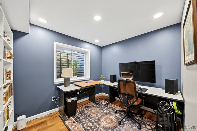 29 Naylor Circle, Van Buren, NY 13027