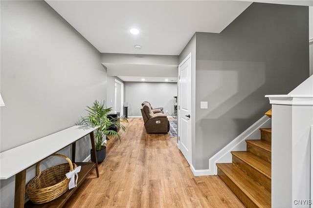 29 Naylor Circle, Van Buren, NY 13027