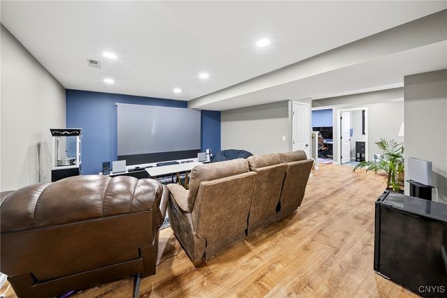 29 Naylor Circle, Van Buren, NY 13027