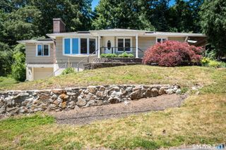 75 Peterson Avenue, Waterbury, CT 06705