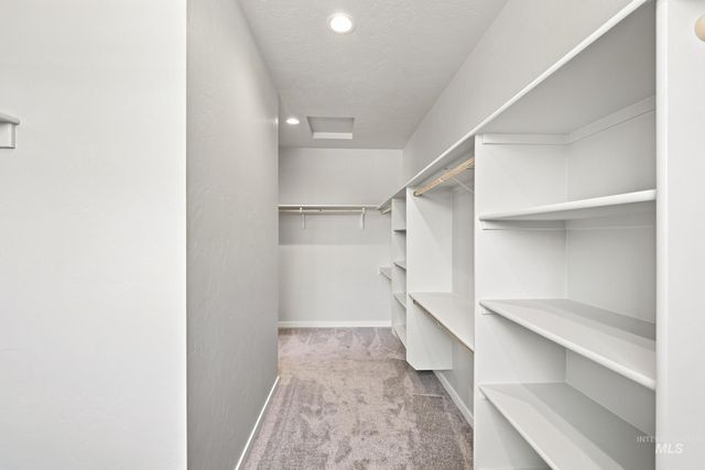 9415 W Blazing Star St, Nampa, ID 83687