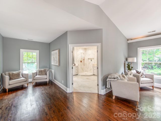 2907 Park Road, Charlotte, NC 28209