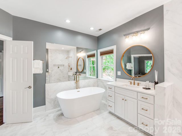 2907 Park Road, Charlotte, NC 28209