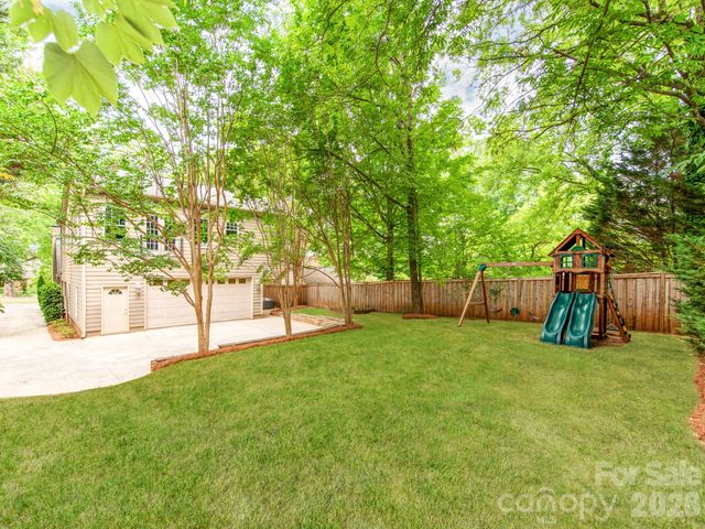 2907 Park Road, Charlotte, NC 28209