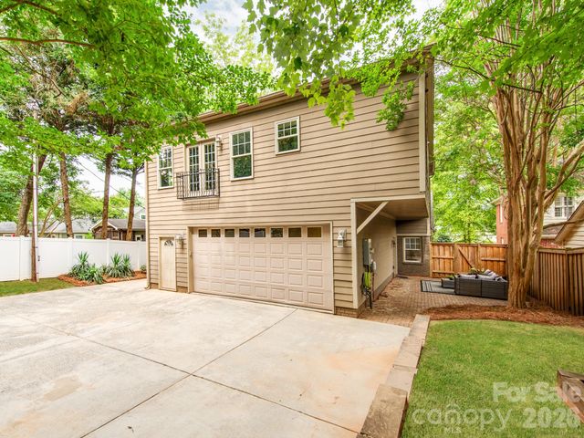 2907 Park Road, Charlotte, NC 28209