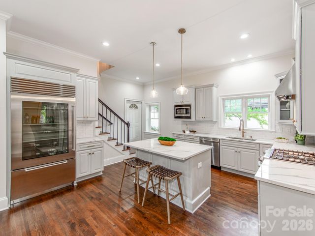 2907 Park Road, Charlotte, NC 28209