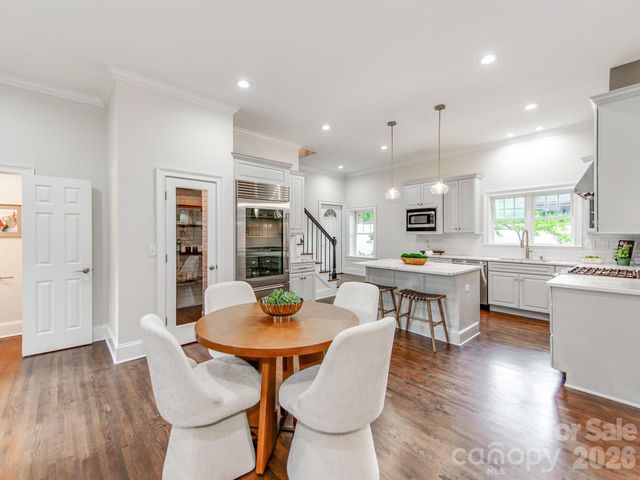 2907 Park Road, Charlotte, NC 28209