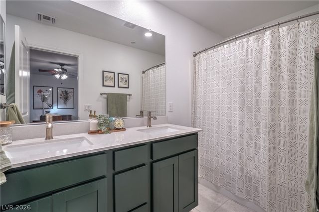 5318 Silver Branch Avenue, Las Vegas, NV 89118