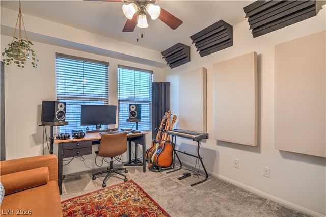 5318 Silver Branch Avenue, Las Vegas, NV 89118