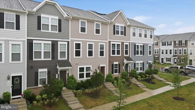 31 CAPITOL MEWS, Ranson, WV 25438