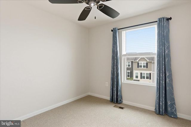 31 CAPITOL MEWS, Ranson, WV 25438