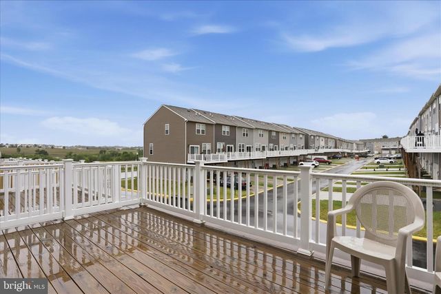 31 CAPITOL MEWS, Ranson, WV 25438