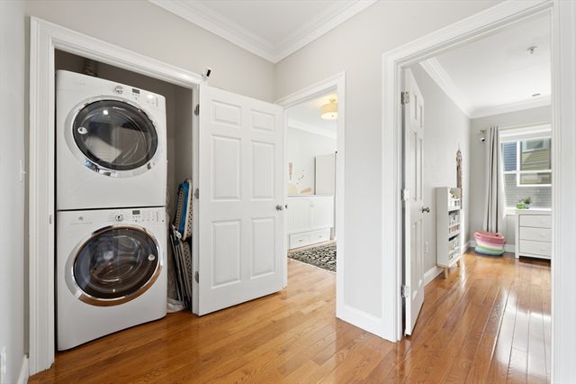 140 School St 2, Boston, MA 02130